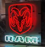 Dodge Ram Neon Verlichting Met Achterplaat - 60 x 60 cm, Ophalen, Gebruikt