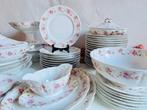 D&C, Limoges - Delinieres & Co - Tafelservies (52) - Mille, Antiek en Kunst, Antiek | Glas en Kristal