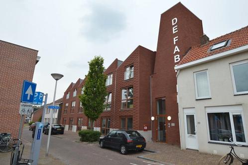 Te huur: Studio Hoogstraat in Zwolle, Huizen en Kamers, Huizen te huur, Overijssel