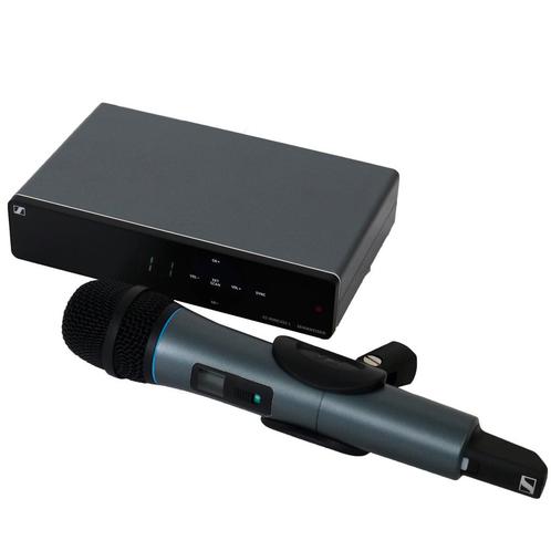 Sennheiser XSW 1-825-B met statief en kabel (614-638 Mhz), Muziek en Instrumenten, Microfoons, Verzenden