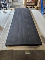 Isan F10V 120 x 42 cm radiator Grijs metallic 577 watt, Ophalen of Verzenden, Nieuw, Overige typen