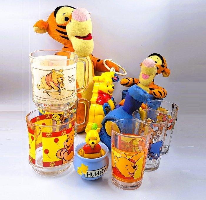 Winnie the Pooh - 10 Various merchandise objects - Disney, Verzamelen, Disney