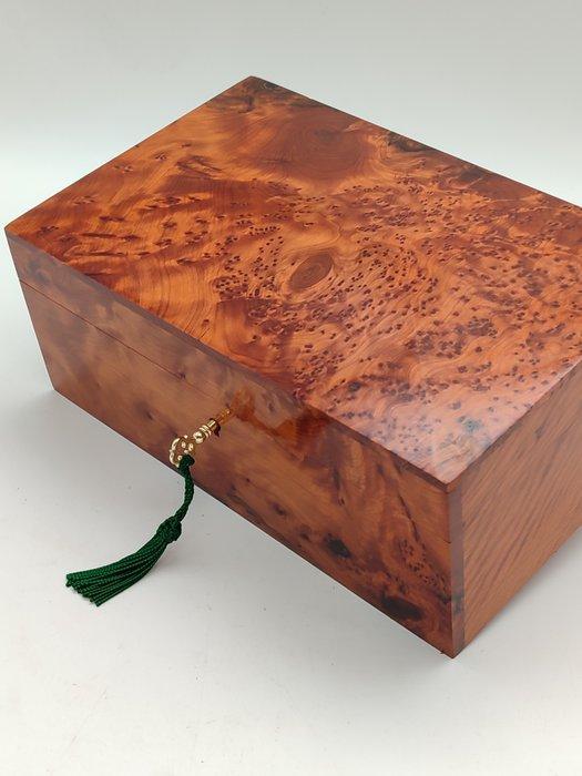 Kist - Hout (Thuya), hout, marqueterie, Antiek en Kunst, Curiosa en Brocante