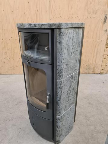 PRACHTIGE SPEKSTEEN HOUTKACHEL 88%RENDEMENT beschikbaar voor biedingen
