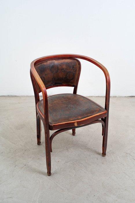 J.&J. Kohn - Gustav Siegel - Fauteuil - Nee. 715/F - Beuken,, Antiek en Kunst, Antiek | Meubels | Stoelen en Banken