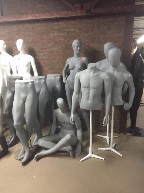 *TIP*  Heren poppen -net binnen-, Zakelijke goederen, Kantoor en Winkelinrichting | Winkel en Inventaris, Ophalen of Verzenden