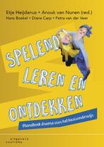 Spelend leren en ontdekken 9789046905074, Boeken, Verzenden, Zo goed als nieuw
