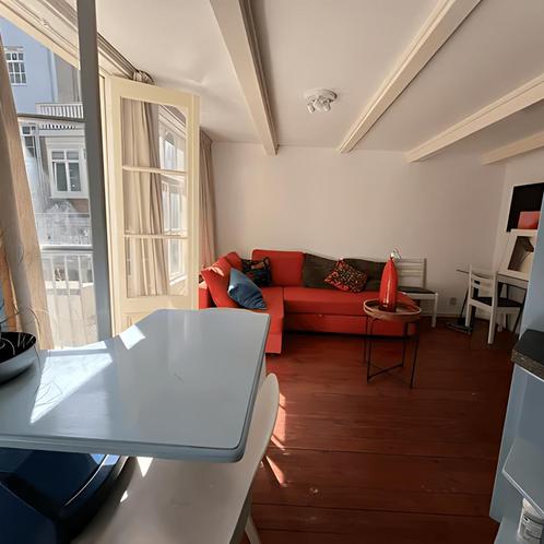 Gemeubileerd Appartement met Tuin in Amsterdam gevonden in A, Huizen en Kamers, Huizen te huur, Direct bij eigenaar, Amsterdam