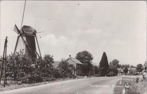GELDERMALSEN - Rijksstraatweg, Verzamelen, Ansichtkaarten | Nederland, Verzenden
