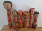 Lot van 7 traditionele vintage kokeshi - Japan - Tweede, Antiek en Kunst