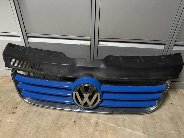 Grill blauw zilver met zilveren embleem Volkswagen Transp..., Auto-onderdelen, Carrosserie en Plaatwerk, Gebruikt, Volkswagen