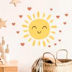 Happy Sunshine muur sticker met hartjes er omheen, Verzenden, Nieuw, Wanddecoratie