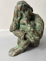 Beeld, Zittende dame - 6,5 kg - 25 cm - Brons