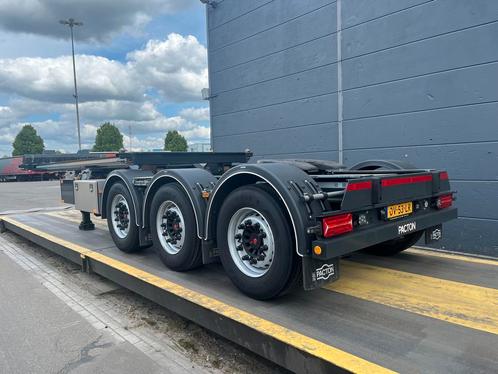 Pacton B-double | containerchassis | Geschoopeerd, Auto's, Vrachtwagens, Aanhangers en Opleggers