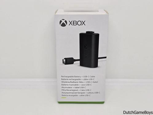 XBOX - Play & Charge Kit - New & Sealed, Spelcomputers en Games, Spelcomputers | Xbox One, Gebruikt, Verzenden