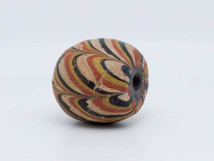 Polychrome Perle in meloenvorm - Pelangi-perle („Java, Antiek en Kunst, Kunst | Niet-Westerse kunst