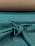 Prestigieuze, zachte en consistente ottanie gestreepte stof.