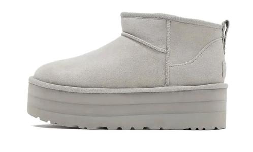 UGG Classic Ultra Mini Platform Boot Seal - maat 41, Kleding | Dames, Schoenen, Sneakers of Gympen, Nieuw, Verzenden