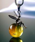 Zeldzame zilveren hanger met natuurlijk Baltisch amber, Verzamelen