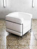 Cassina - Charlotte Perriand, Le Corbusier - Fauteuil - LC2, Antiek en Kunst, Antiek | Meubels | Stoelen en Banken