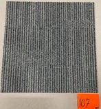 107 m2 zgan Tapijttegels Kleur: Beige / Bruin, Nieuw