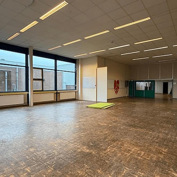 bedrijfsruimte in Heerenveen gevonden voor €160,- pm, Huizen en Kamers, Huizen te huur, Direct bij eigenaar, Overige soorten