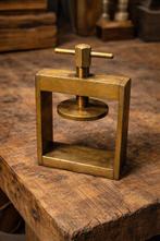 Industriële apparatuur - 1204 - Duitsland - Schroefpers, Antiek en Kunst