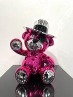 Van Apple - Bandit Bear