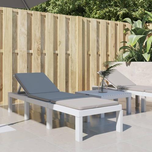 vidaXL Ligbed met kussens PP wit, Tuin en Terras, Tuinsets en Loungesets, Nieuw, Verzenden