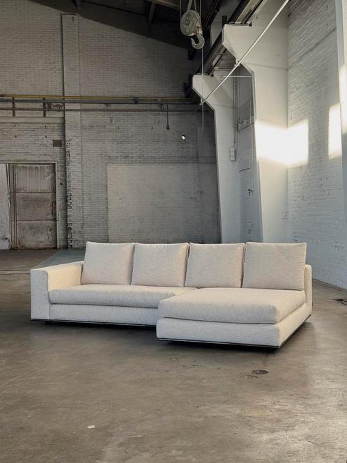 Minotti Hamilton Hoekbank (rechts) | Ecru (NIEUWSTAAT), Huis en Inrichting, Banken | Bankstellen, 250 tot 300 cm, 150 cm of meer