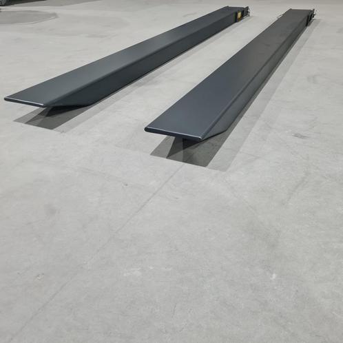 Verlenglepels 2500KG gecertificeerd CE scherp geprijsd, Zakelijke goederen, Overige Zakelijke goederen, Ophalen of Verzenden