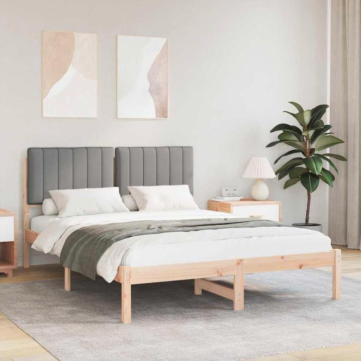 vidaXL Bedframe met Gevoerd Hoofdgedeelte Lichtgrijs 135 x, Huis en Inrichting, Slaapkamer | Bedden, Nieuw, Hout, Verzenden