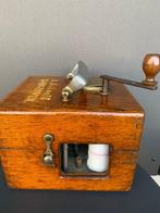 Meetinstrumenten - Hout—metaal—messing—koper - 1940-1950 -