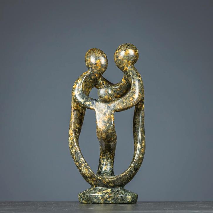 Beeld - Rangerai Murari - Familiebeeld drie personen, Antiek en Kunst, Kunst | Niet-Westerse kunst, Ophalen of Verzenden