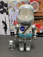 Medicom Toy - Bearbrick PROJECT MERCURY ASTRONAUT NASA 400%