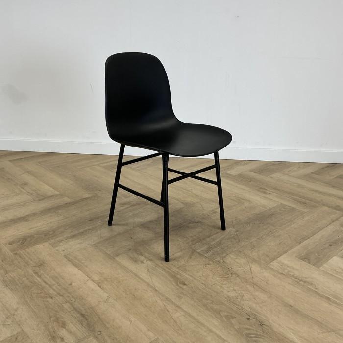 Normann Copenhagen Design stoel van Simon Legald, Huis en Inrichting, Stoelen, Eén, Zwart, Gebruikt, Stof, Ophalen of Verzenden