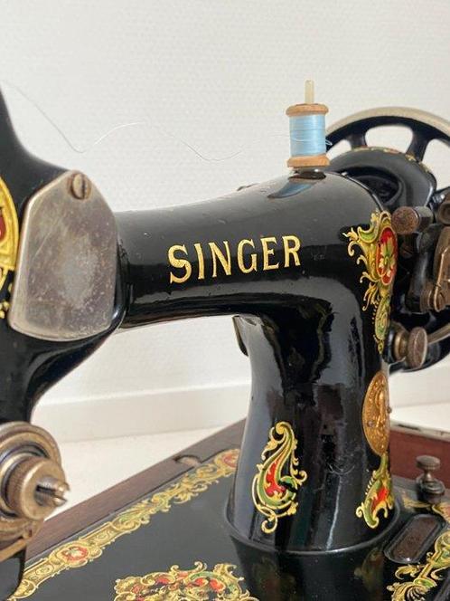 Singer 128K (1927) Naaimachine - IJzer, Antiek en Kunst, Kunst | Designobjecten