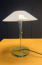 Alivar - Wilhelm Wagenfeld - Tafellamp - 128 - Opaline glas