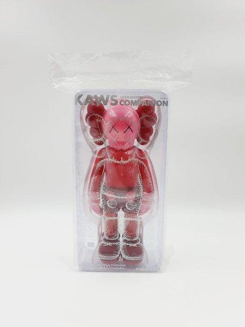 Kaws (1974) - No Reserve Meidcom Toy Kaws Companion Red 2016, Antiek en Kunst, Kunst | Schilderijen | Modern