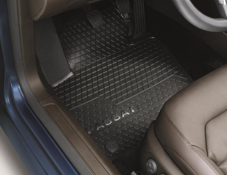 rubber auto mattenset set mat voorzijde voorkant Passat...., Auto-onderdelen, Interieur en Bekleding