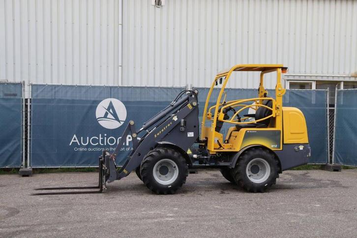 Veiling: Kniklader Eurotrac 820/W12S Diesel 18.5kW 2020, Zakelijke goederen, Machines en Bouw | Kranen en Graafmachines, Wiellader of Shovel