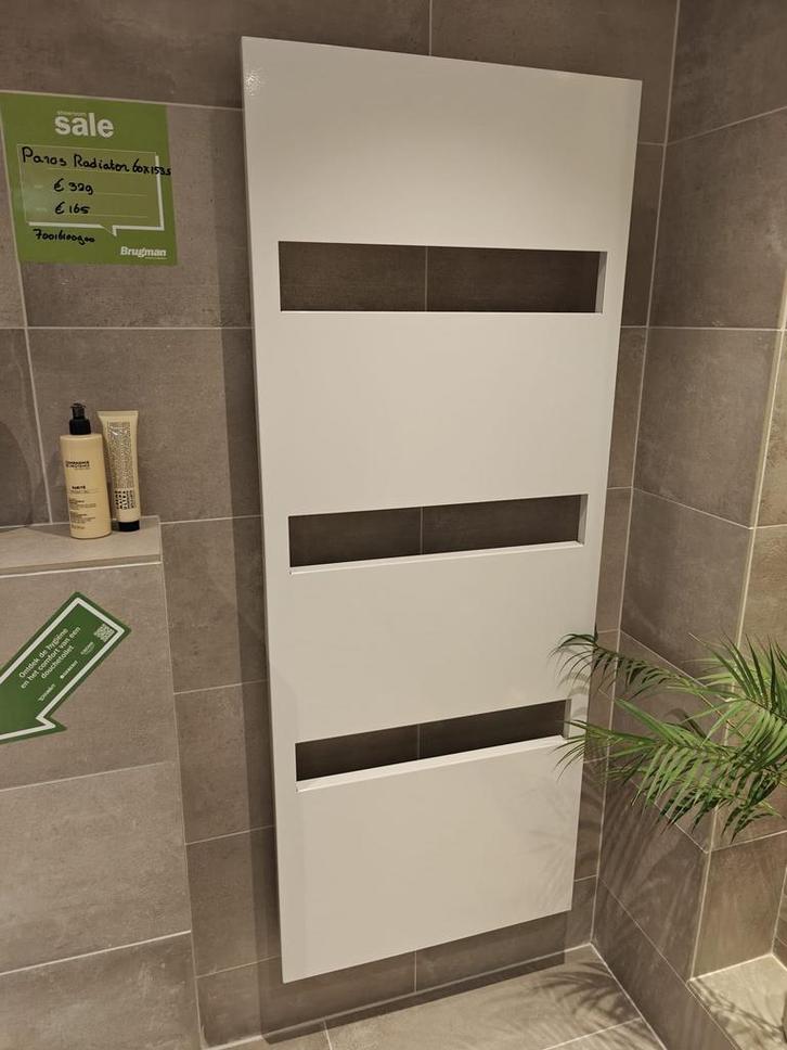 Showmodel designradiator 60x155 wit - 0037, Doe-het-zelf en Verbouw, Verwarming en Radiatoren, Radiator, Nieuw, Ophalen