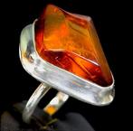 Fantastisch super oranje/cognac juweeltje Mooie Amber, Verzamelen, Mineralen en Fossielen