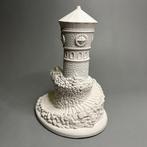 Beeldje - White resin figurine depicting a stone tower with