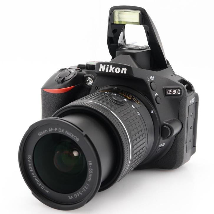 Digitale fotocamera  Nikon D5600 + AF-P 18-55mm f/3.5-5.6G, Audio, Tv en Foto, Fotocamera's Digitaal, Gebruikt, Nikon, Verzenden