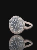 Middeleeuwen, kruisvaardersperiode Bronze Stunning Military, Sieraden, Tassen en Uiterlijk, Antieke sieraden