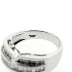 Witgouden ring met een cluster van diamanten; 0,70 ct., Sieraden, Tassen en Uiterlijk, Ringen, Gebruikt, Overige kleuren, Ophalen of Verzenden