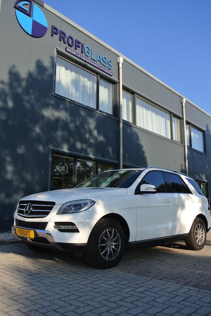 Mercedes-Benz GLE W166 ombouw grijs kenteken, Auto-onderdelen, Interieur en Bekleding, Nieuw, Mercedes-Benz
