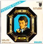 vinyl single 7 inch - Johnny Hallyday - Petite Fille, Cd's en Dvd's, Vinyl Singles, Verzenden, Zo goed als nieuw