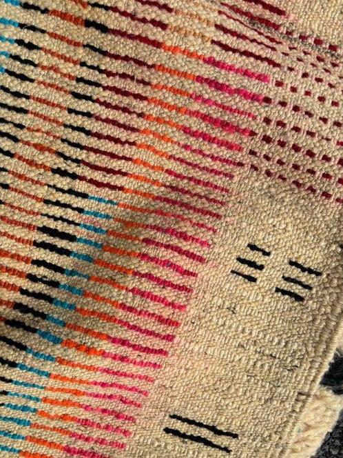 Artistiek modern Berber loper tapijt - Abstract Boho hal, Huis en Inrichting, Stoffering | Tapijten en Kleden